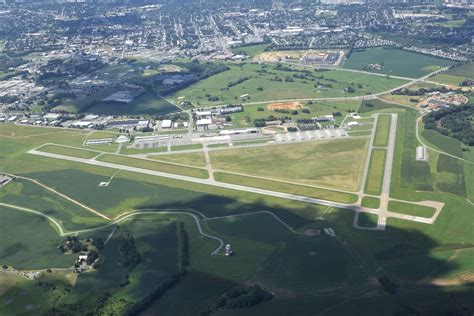 Ownership: Publicly-owned. . Frederick airport